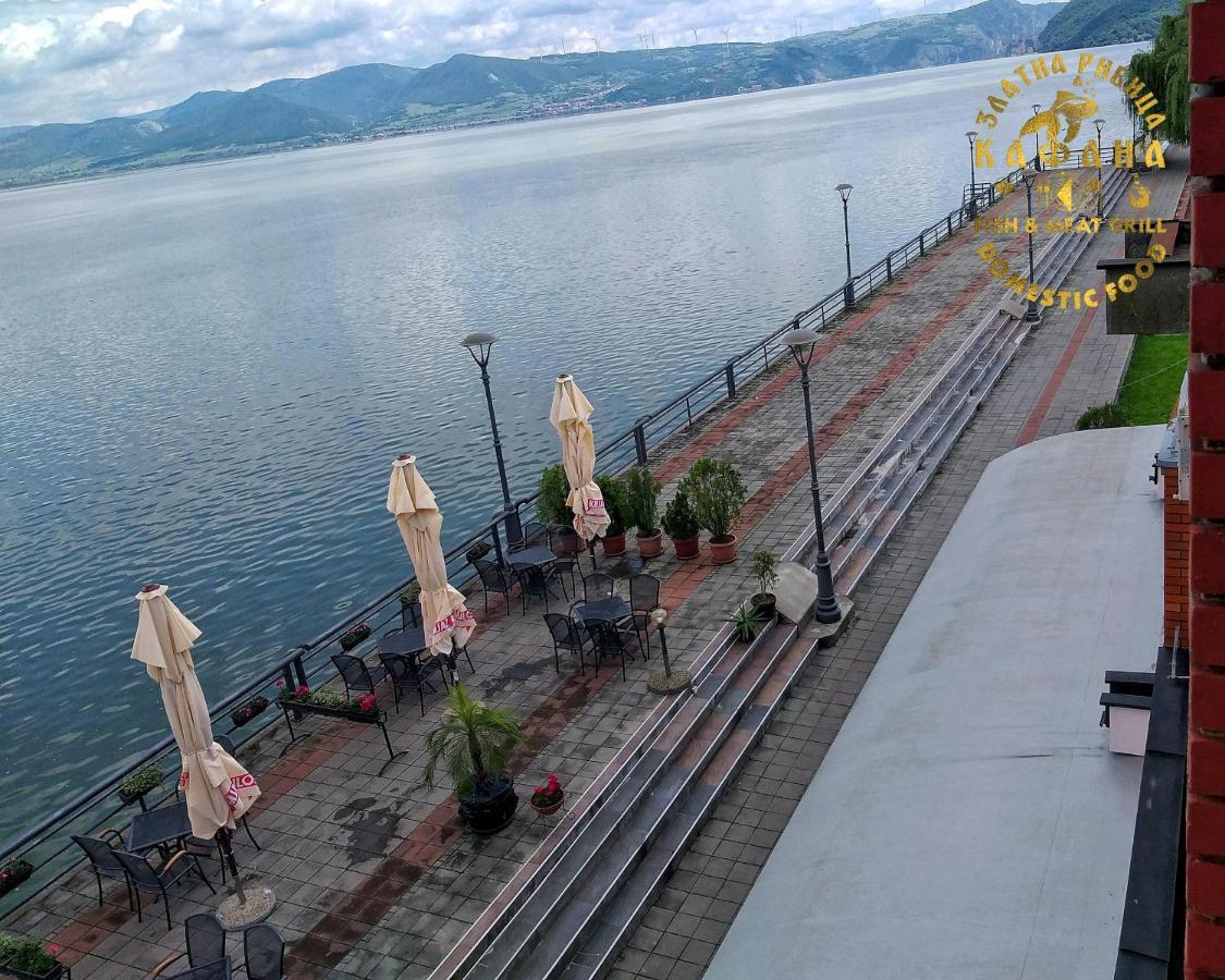Zlatna Ribica Apartment โกลูบาค ภายนอก รูปภาพ