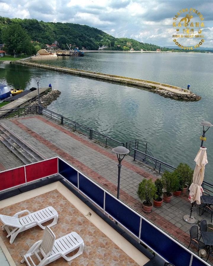 Zlatna Ribica Apartment โกลูบาค ภายนอก รูปภาพ